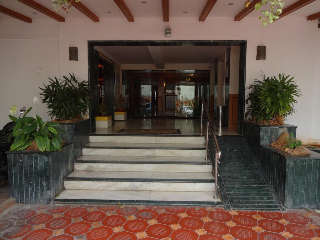 Hotel Nahar Manchester Inn Coimbatore Bagian luar foto