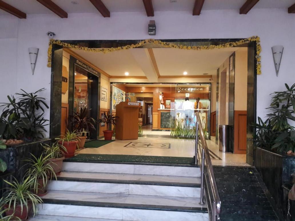 Hotel Nahar Manchester Inn Coimbatore Bagian luar foto